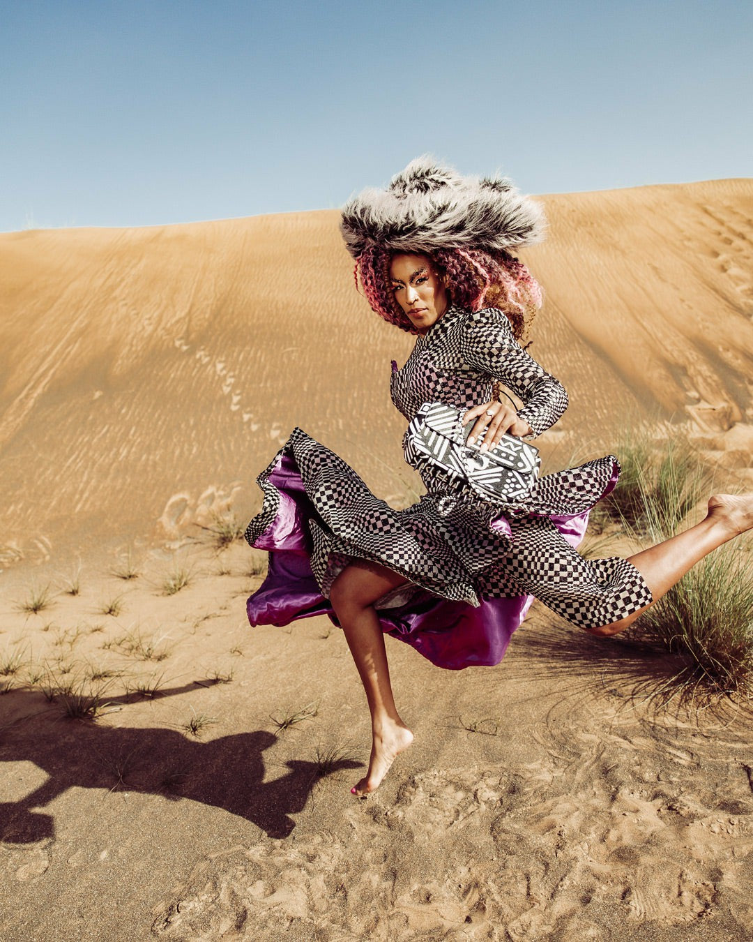 A.I.8 AFRICAN INTELLIGENCE - ORIGIN STORY SHARK HANDBAG