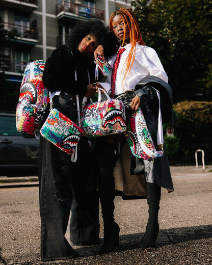 LE MONDE DES GRAFFITIS MINI DUFFLE