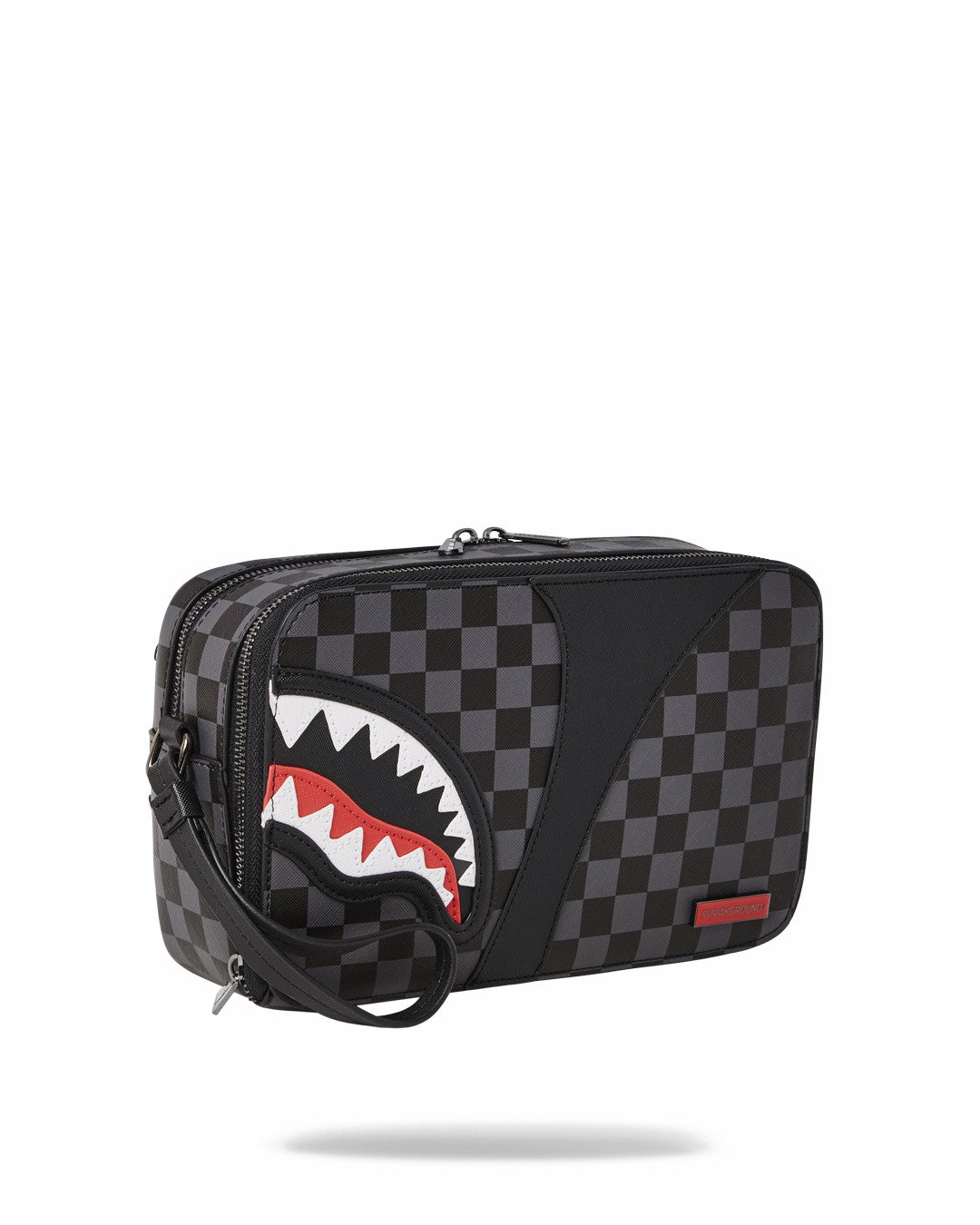 HENNY AIIR TO THE THRONE TOILETRY BAG