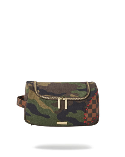 THE PARADOXX SHARK TOILETRY BAG