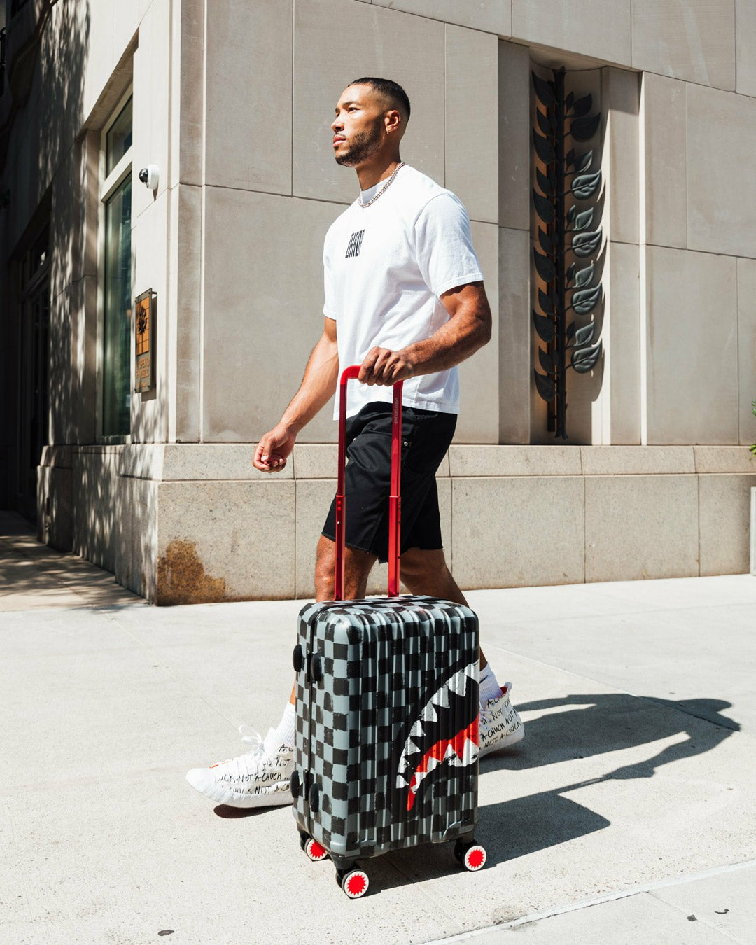 VANQUISH II SHARKNAUTICS HARDSHELL CARRY-ON LUGGAGE