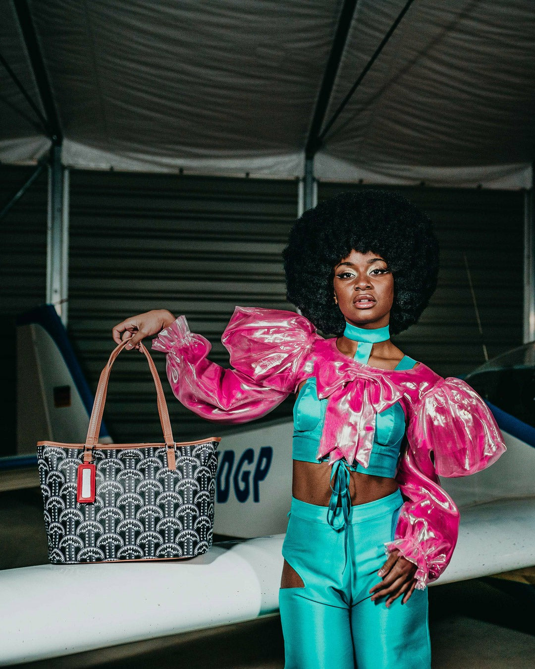 ILLUCHAINS TOTE
