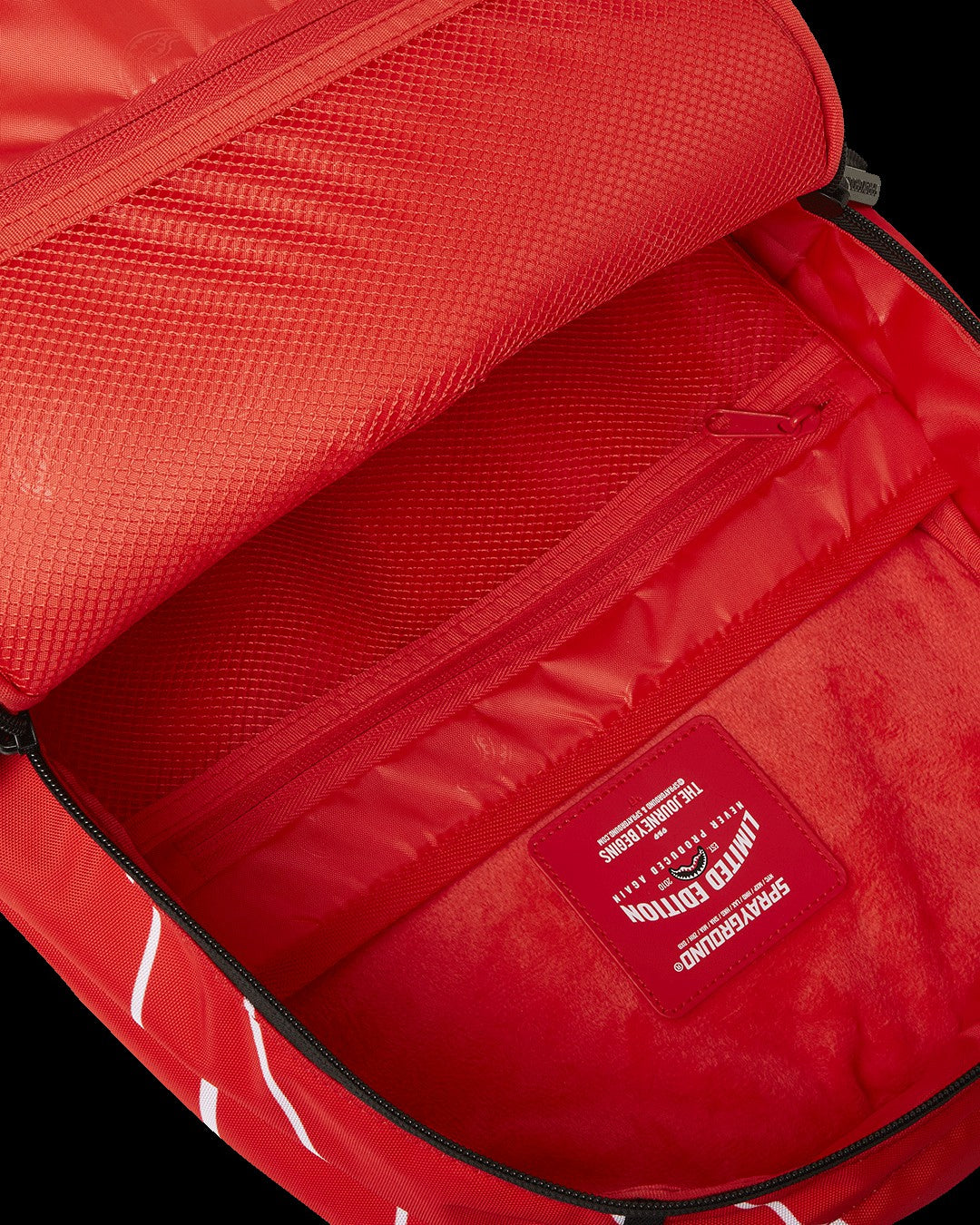 SAMURAI JACK SHARK MOUTH SLICE DLXR BACKPACK