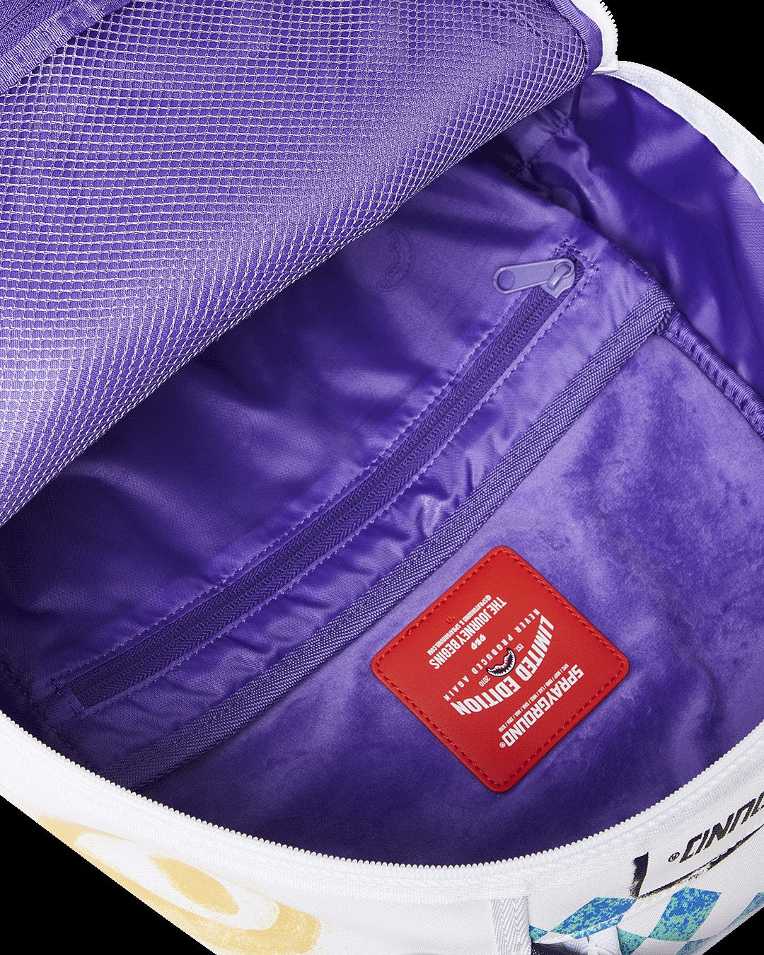 SHARK CENTRAL CUT OUT FOR GREATNESS DLXSV BACKPACK