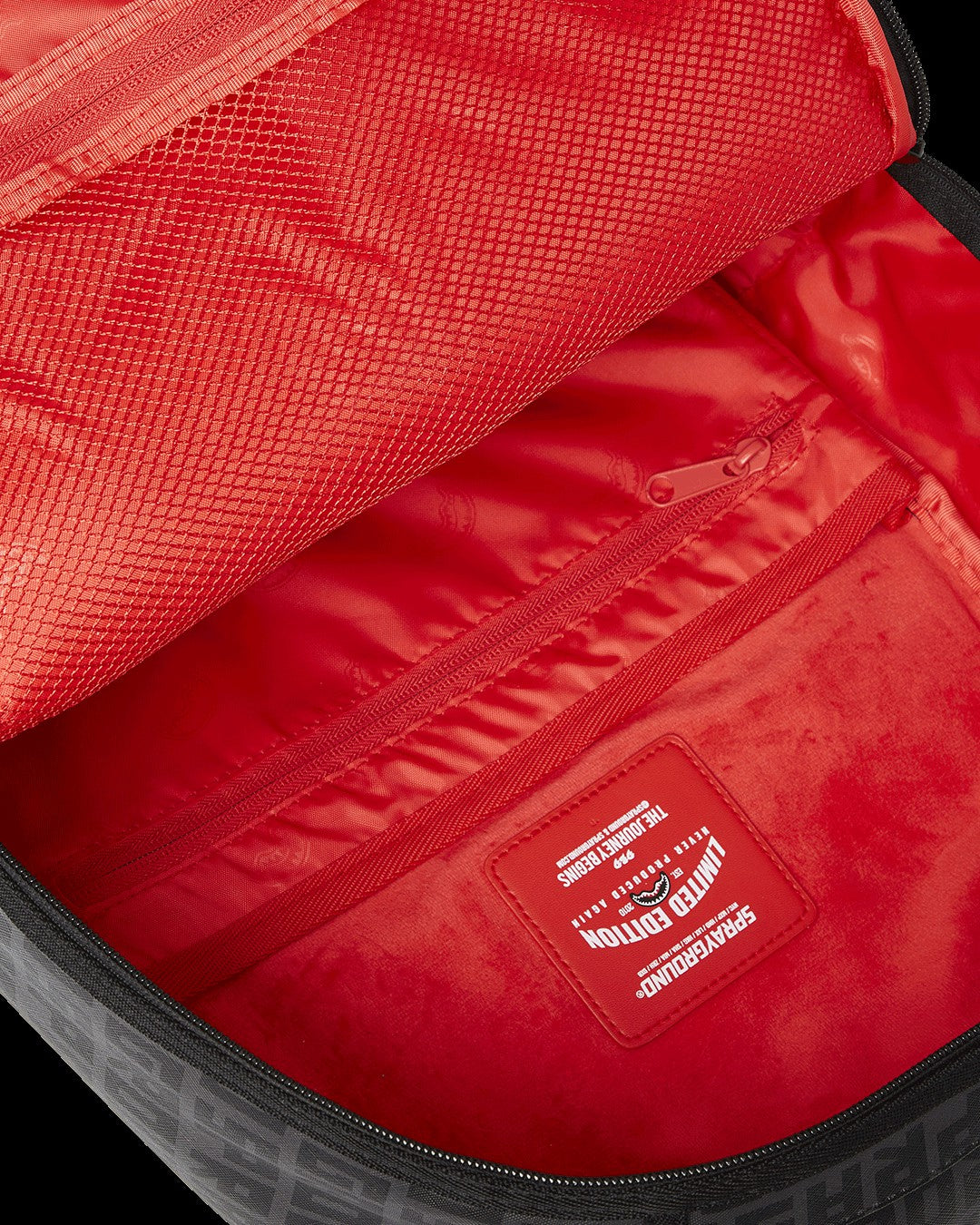 SHARK CENTRAL DOUBLE TROUBLE DLXSV BACKPACK