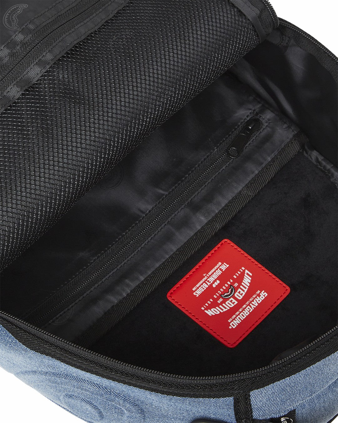 STONE WASH 3D SHARK BACKPACK